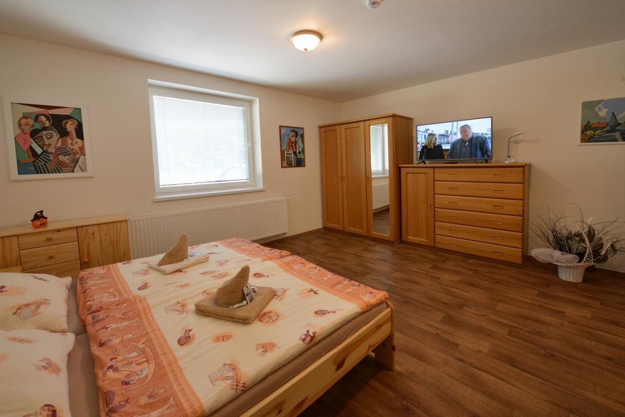 Apartament Skolici Stredisko Abena S Ubytovanim Ostrawa Zewnętrze zdjęcie